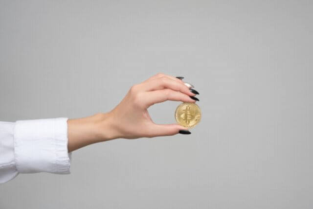 バイナンス(BINANCE)のステーキング